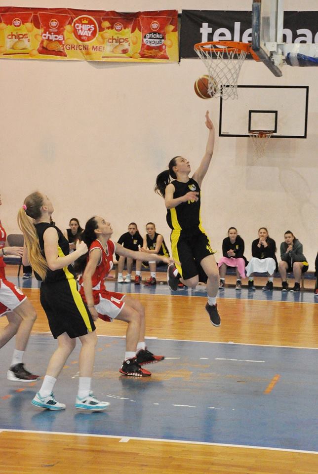 Težak poraz košarkašica u Mostaru