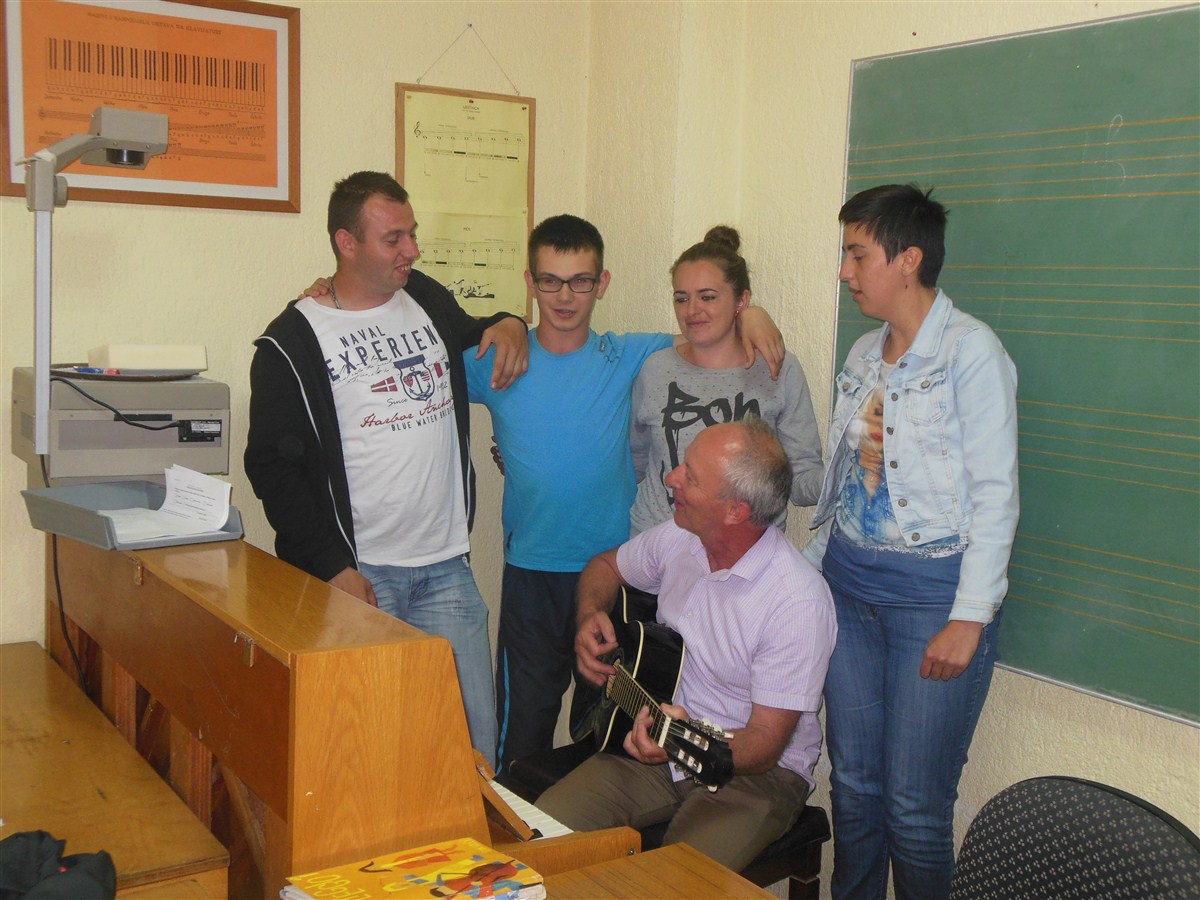 FOTO: Napretkova glazbena radionica za članove Udruge osoba s invaliditetom općine Posušje