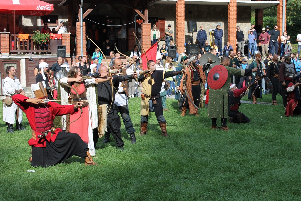 Stolački vitezovi u Slavoniji