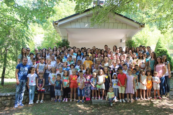 POSUŠKI GRADAC: Preko stotinu djece uživalo u „Danima dječjeg veselja“