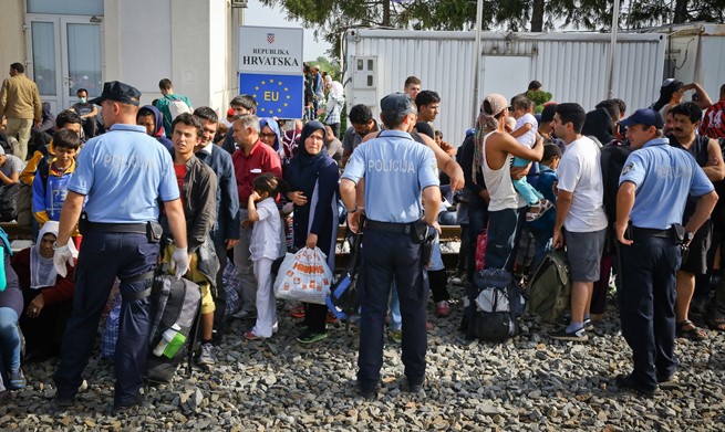 STANJE U HRVATSKOJ: Na Bregani mirno, a u Tovarnik i dalje stižu izbjeglice