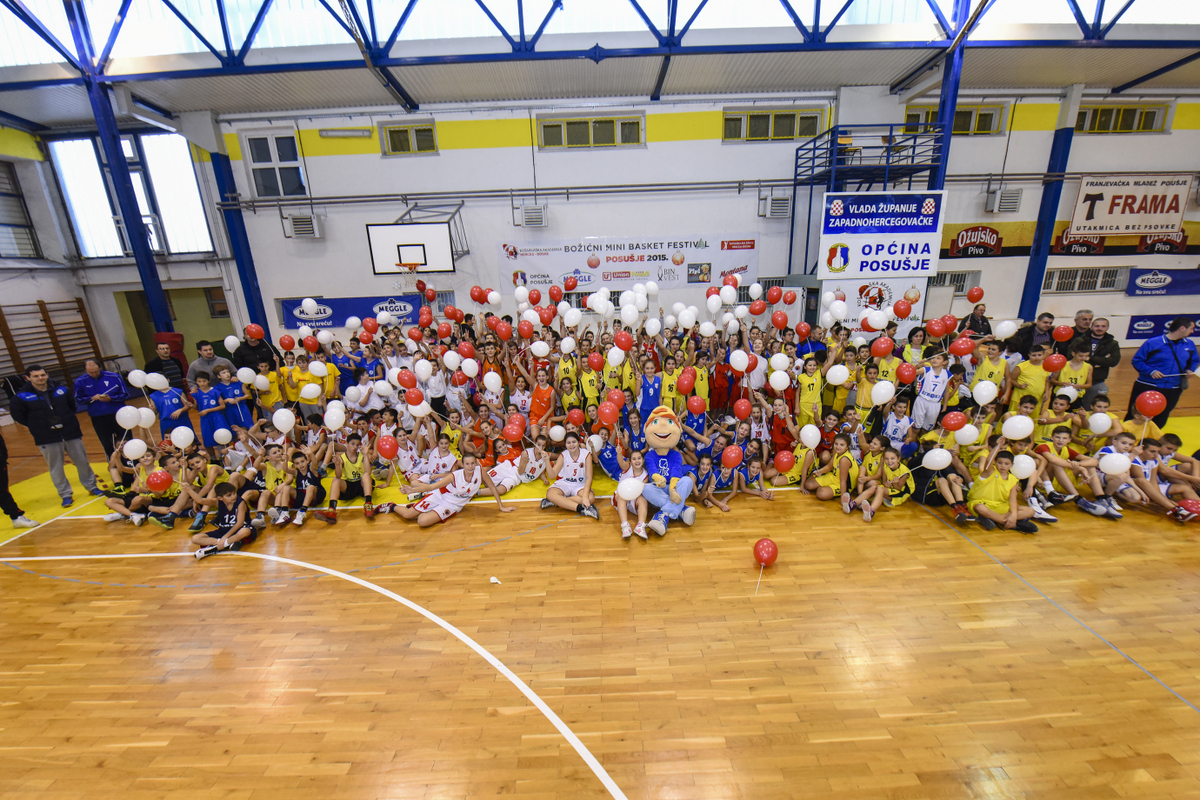 FOTO: Božićni mini basket festival “Posušje 2015.”
