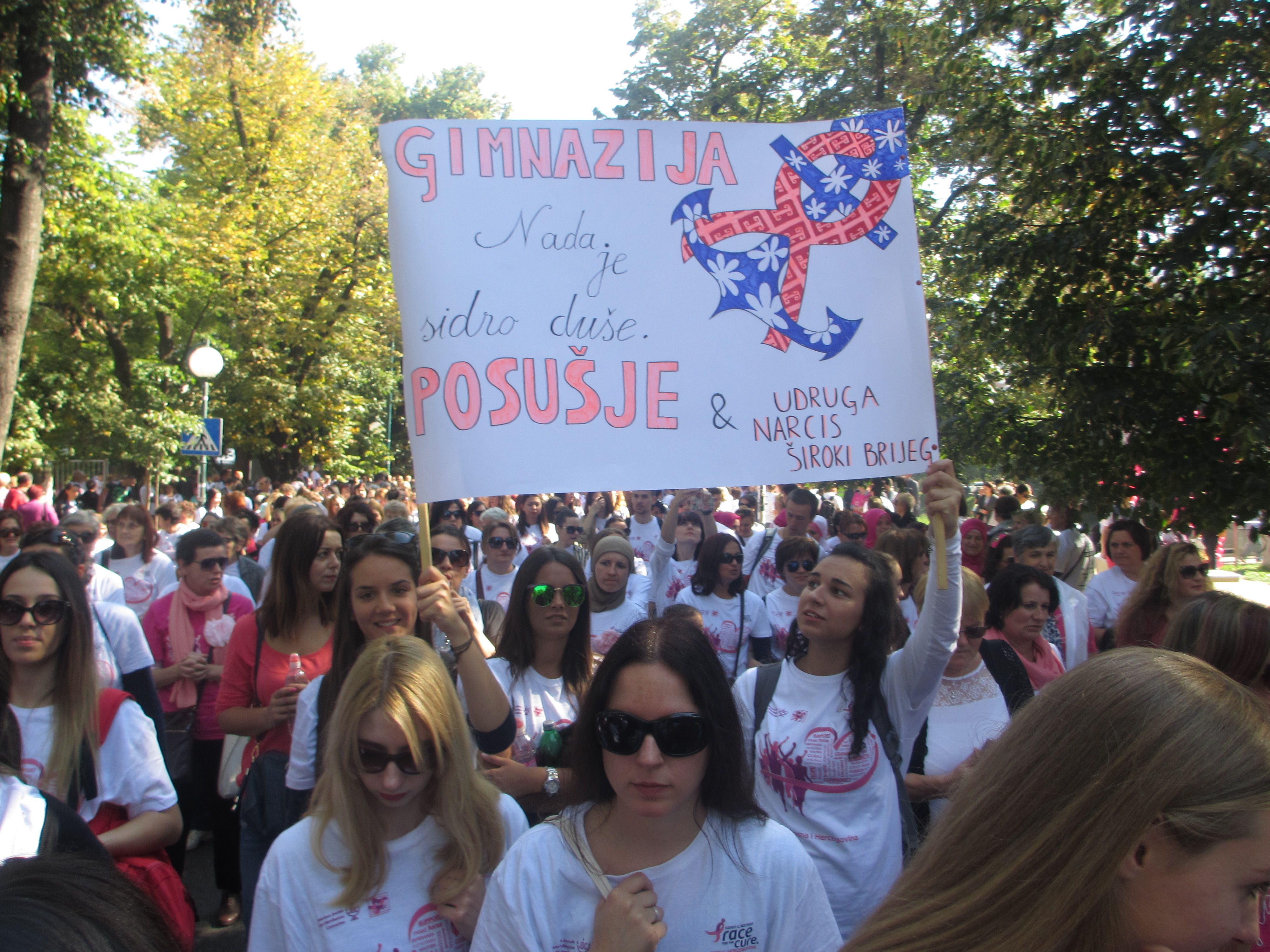 Učenici posuške Gimnazije na humanitarnom događanju „Race for the Cure“ u Sarajevu