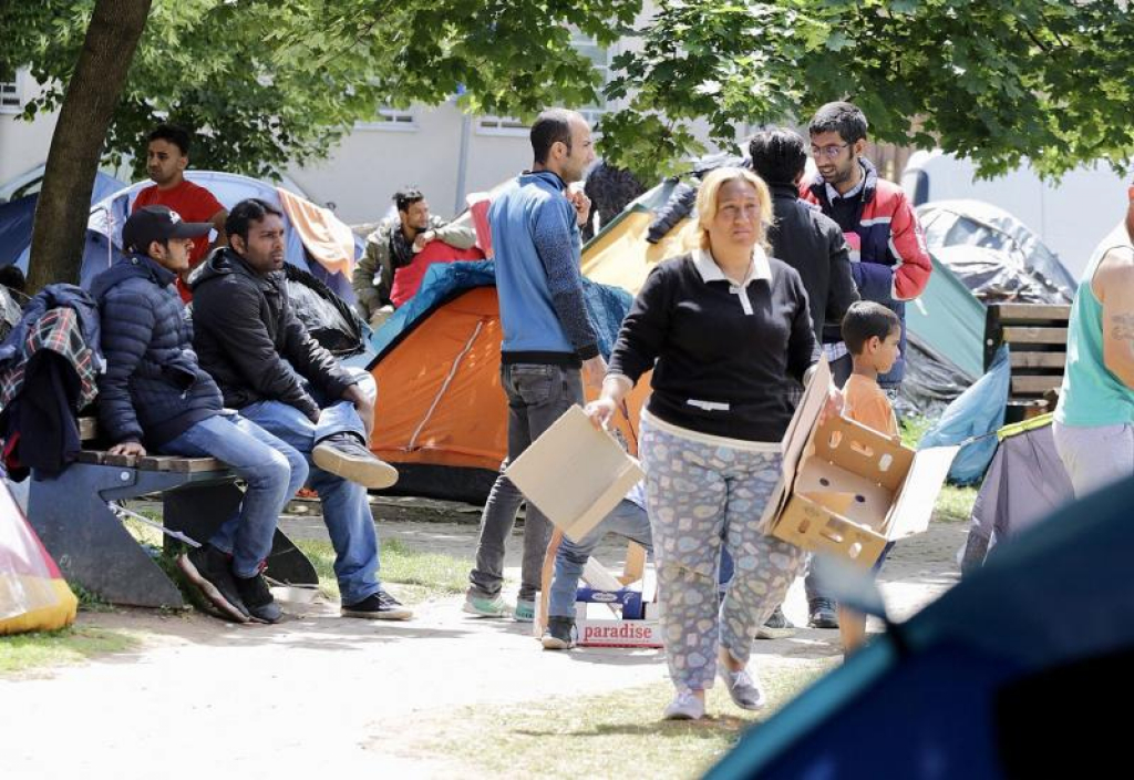 Migrante registriraju u Mostaru da bi ih ostavili u HNŽ-u