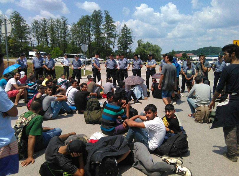 Gotovo 100 migranata zaustavljeno pred Hrvatskom, granica blokirana
