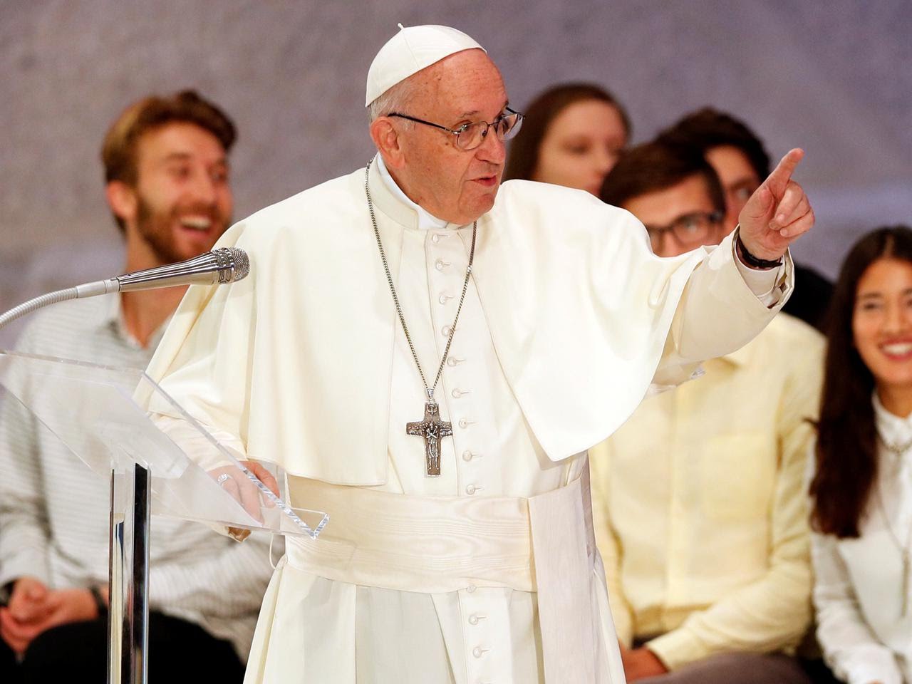 Papa Franjo je čestitao Božić: ‘Prisjetite se smisla života…’