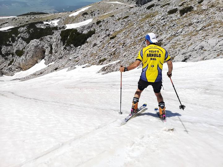 ATRAKCIJA PLANINARIMA: Skijanje u lipnju pod obroncima Čvrsnice
