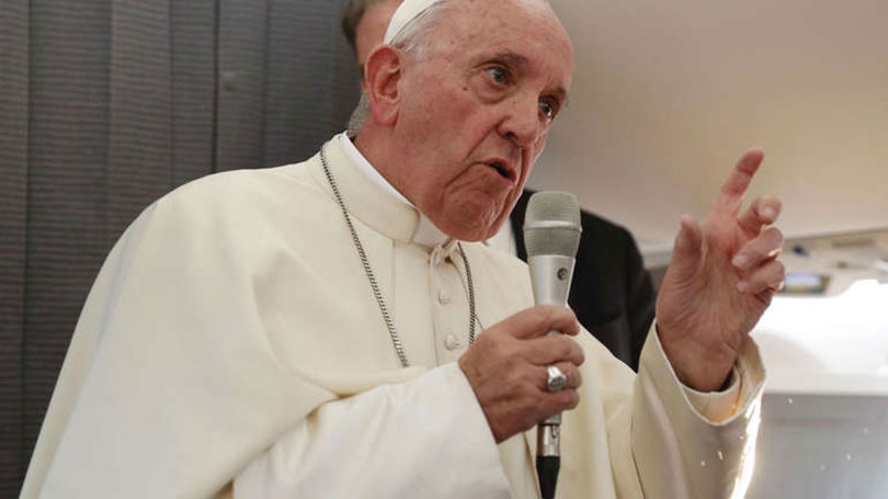 Papa Franjo odbio zaređivanje oženjenih muškaraca