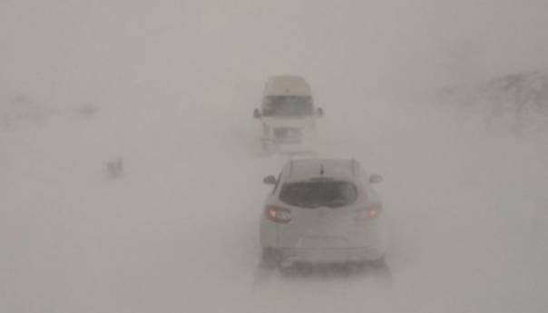 Zbog snijega i vjetra zatvorena cesta Prozor-Tomislavgrad