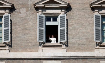 U Vatikanu zbog koronavirusa uskrsni obredi bit će bez vjernika