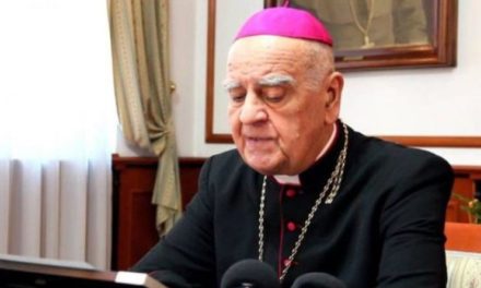 Biskup Perić: “Odgoda krizme, pričesti i blagoslova polja za vrijeme kada stožerske mjere to budu dopustile”