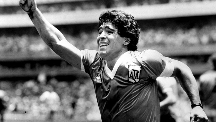 Preminuo Diego Maradona