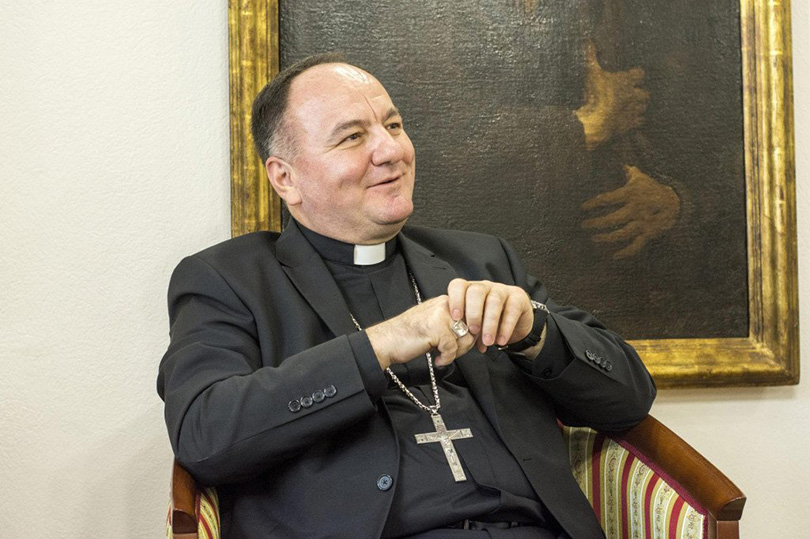 Biskup Palić uputio božićnu čestitku i pozvao Mostarce na izbore