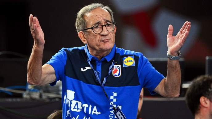 “Vrući” Červar nakon poraza od Argentine podnio ostavku