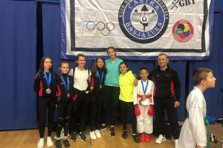 Karate klub Posušje ovog vikenda osvojilo 8 medalja!!!