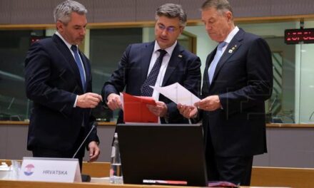 DIPLOMATSKA PPOBJEDA HRVATSKE: Usvojen Strateški kompas s konstitutivnim narodima, EU organizira nastavak izborne reforme