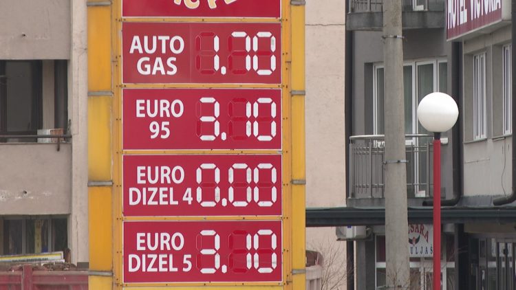 Cijene goriva u RS-u skočile iznad 3 KM po litru