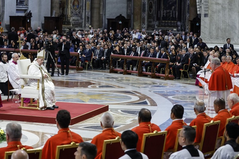 Papa Franjo ustoličio nove kardinale i stavio svoj pečat na budućnost Crkve