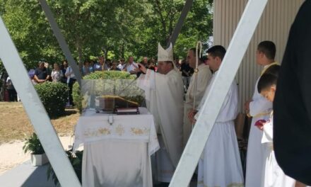 Biskup Palić u Posušju: Marija nas uči putu vjere, molitve i obraćenja kao putu pobjede
