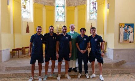 Nogometaši Posušja na misi i s katolicima u Trebinju uoči susreta s Leotarom