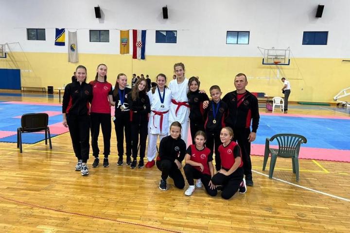 Deset medalja za Karate klub Posušje u Čitluku!!!