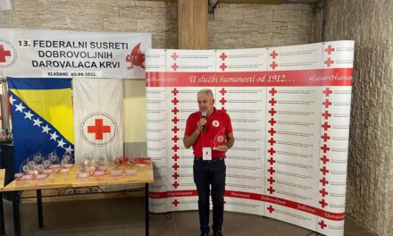 Na federalnim susretima dobrovoljnih darivatelja krvi Srebrena plaketa za humanost dodjeljena Branku Leki