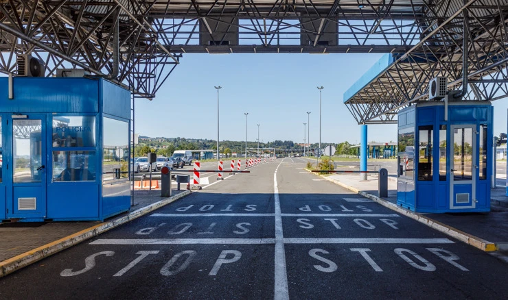 Hrvatska primljena u Schengen, Bugarska i Rumunjska ostale izvan njega