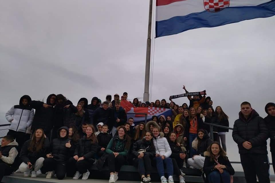 Stotine posuških učenika u posjeti Vukovaru