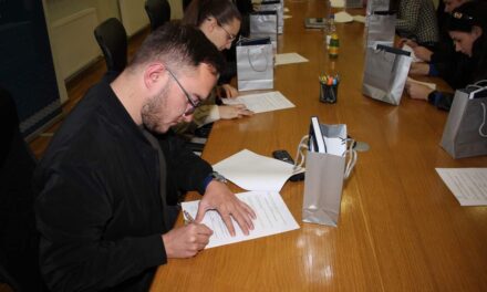 Općina Posušje: Potpisani ugovori s 11 pripravnika
