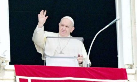 Oporavljeni papa Franjo na Veliki četvrtak pozvao na jedinstvo u Crkvi
