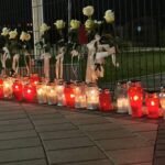 Posušje: Paljenjem svijeća poslana poruka solidarnosti zbog žrtava u školi u Beogradu