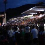Humanitarni duhovni koncert  u Mostaru: 10.000 ljudi pjesmom slavilo Boga