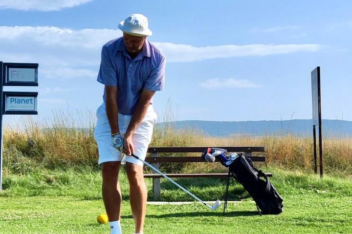 Toni Kukoč u Posušju na Topali odigrao partiju golfa