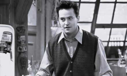 Preminuo Matthew Perry, omiljeni Chandler iz serije “Prijatelji”