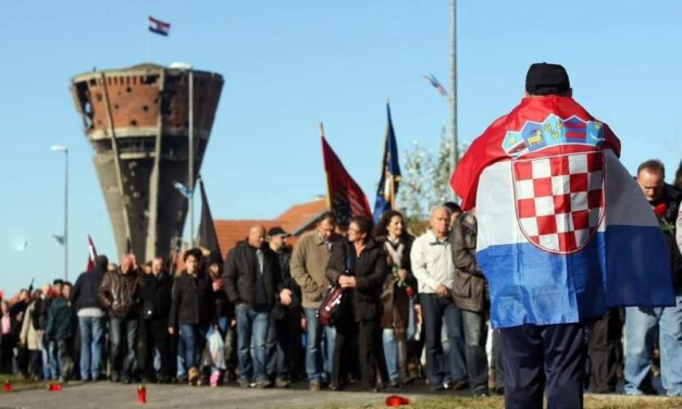 Vukovar: 150.000 ljudi u veličanstvenoj Koloni sjećanja