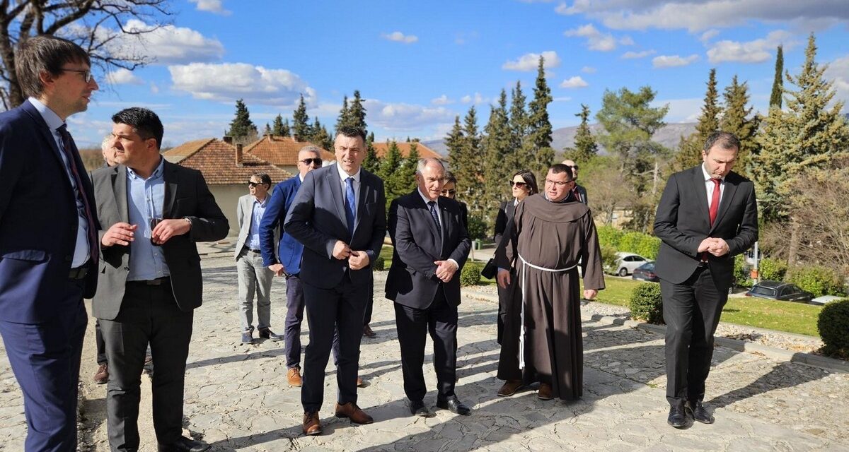 Predsjednik Vlade primio u radni posjet izaslanstvo Splitsko-dalmatinske županije
