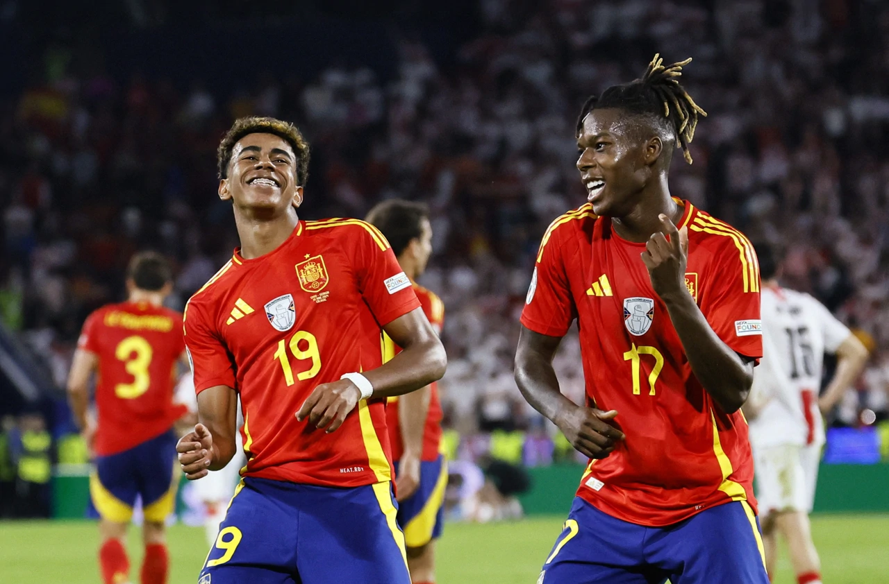 EURO: Englezi se provukli, Španjolci protutnjali u četvrtfinale