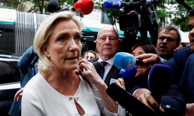Preokret u Francuskoj: Šok za desnicu i Le Pen, ni Macron ne stoji dobro