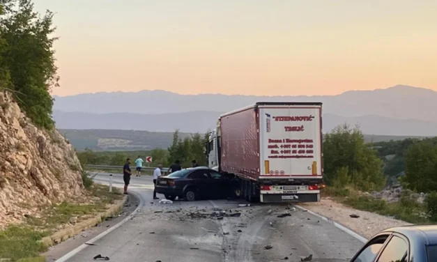 U prometnoj nesreći kod Posušja poginuo 24-godišnjak