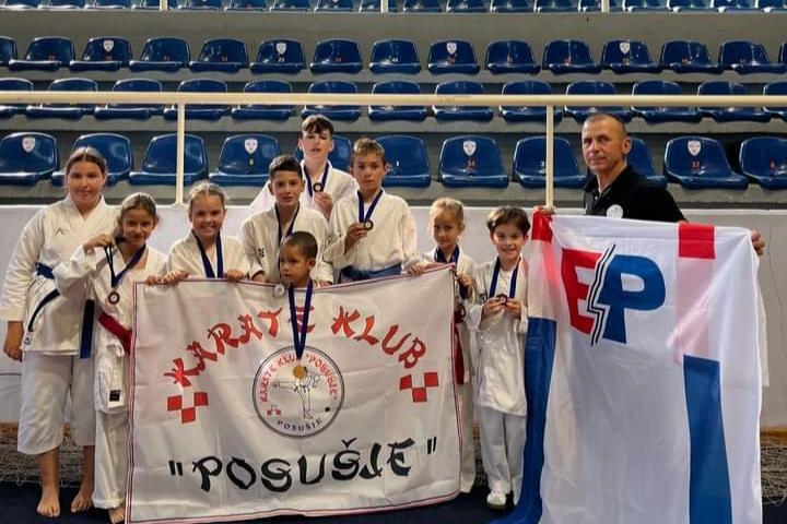 Karate klub Posušje osvojio deset medalja u prvom kolu karate lige