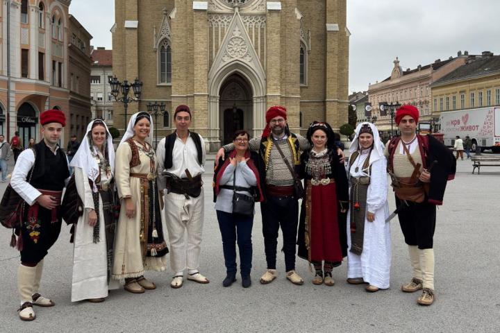 Nošnja iz Zapadne Hercegovine i Konjica osvojila nagradu za najbolje predstavljanje na Festivalu “Biserna grana” u Novom Sadu