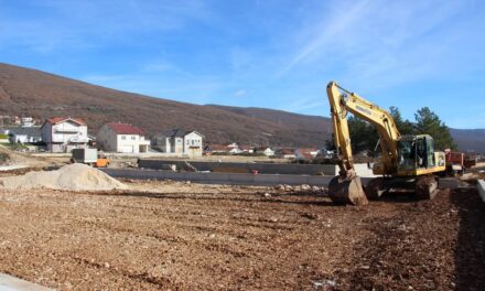 Uskoro novi park i igralište u Carskom Gaju