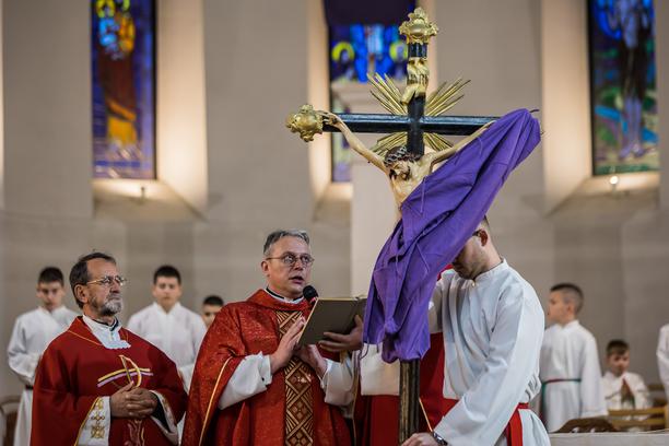 Danas je Veliki petak