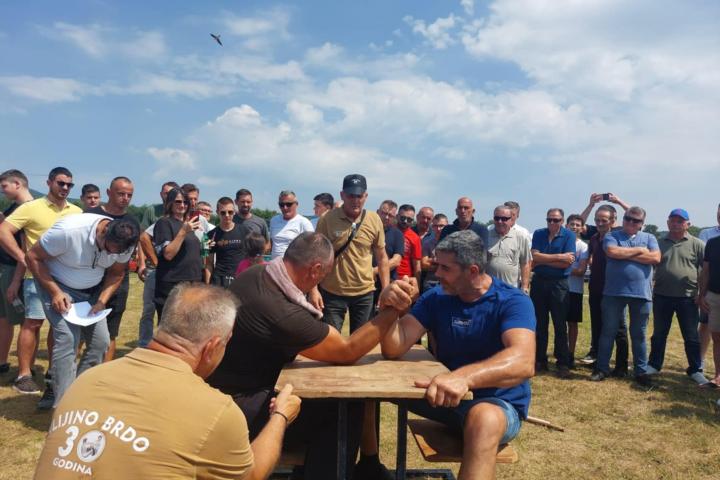 Najava: U nedjelju tradicionalna seoska olimpijada “Ilijino brdo 2025.”