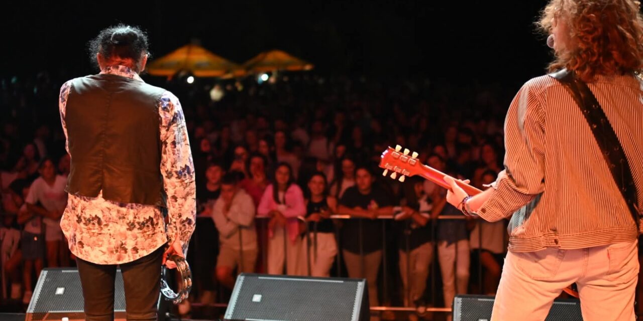 Željko Bebek održao sjajan koncert u Viru