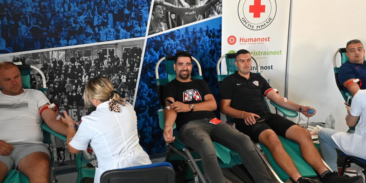 AKCIJA U POSUŠJU – DARIVATELJI NA MOKROM DOCU u DAROVALI 26 DOZA KRVI