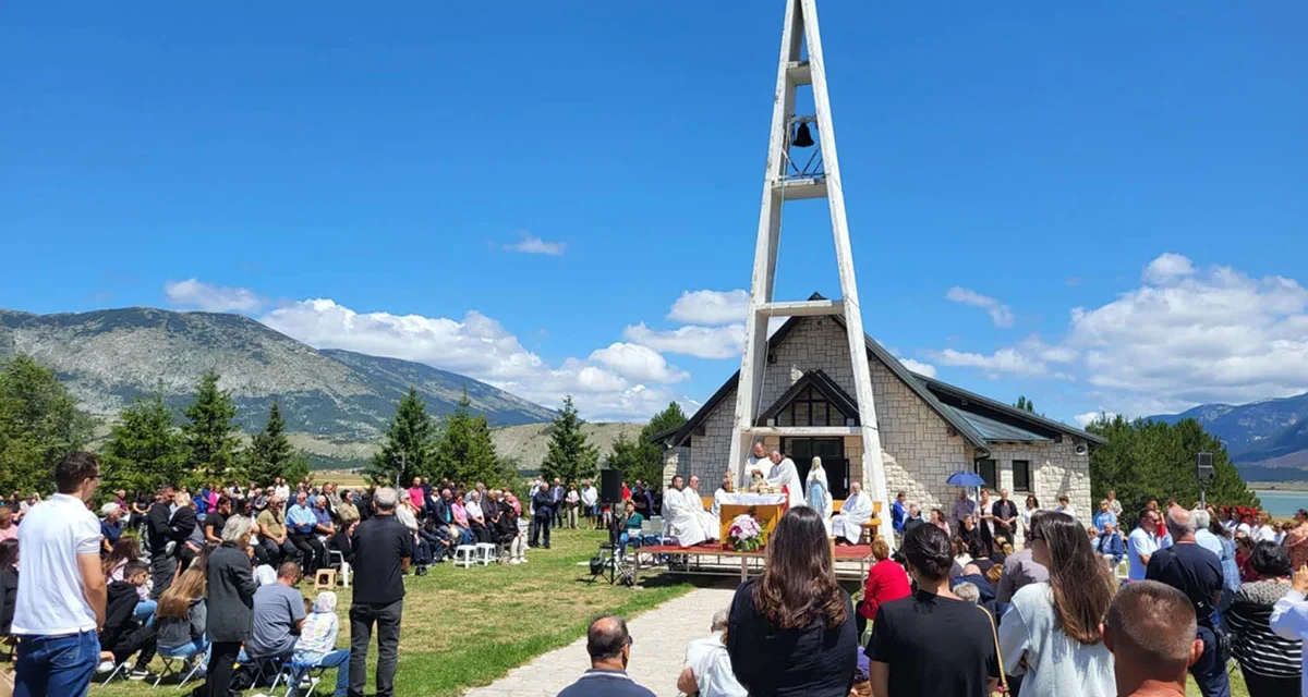 Blidinje: Stotine vjernika na svečanoj proslavi Gospe Snježne na Barzonji