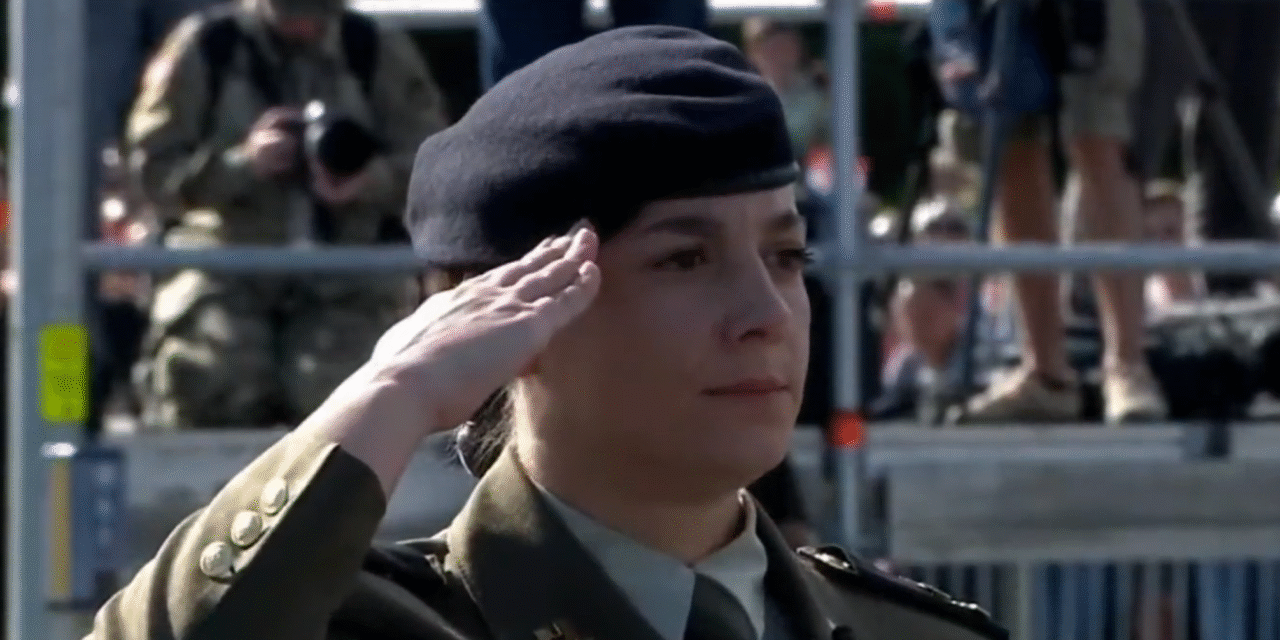  ‘Tata je gutao knedle i plakao dok je gledao’: Razgovarali smo natporučnicom koja je od branitelja s ponosom preuzela zastavu