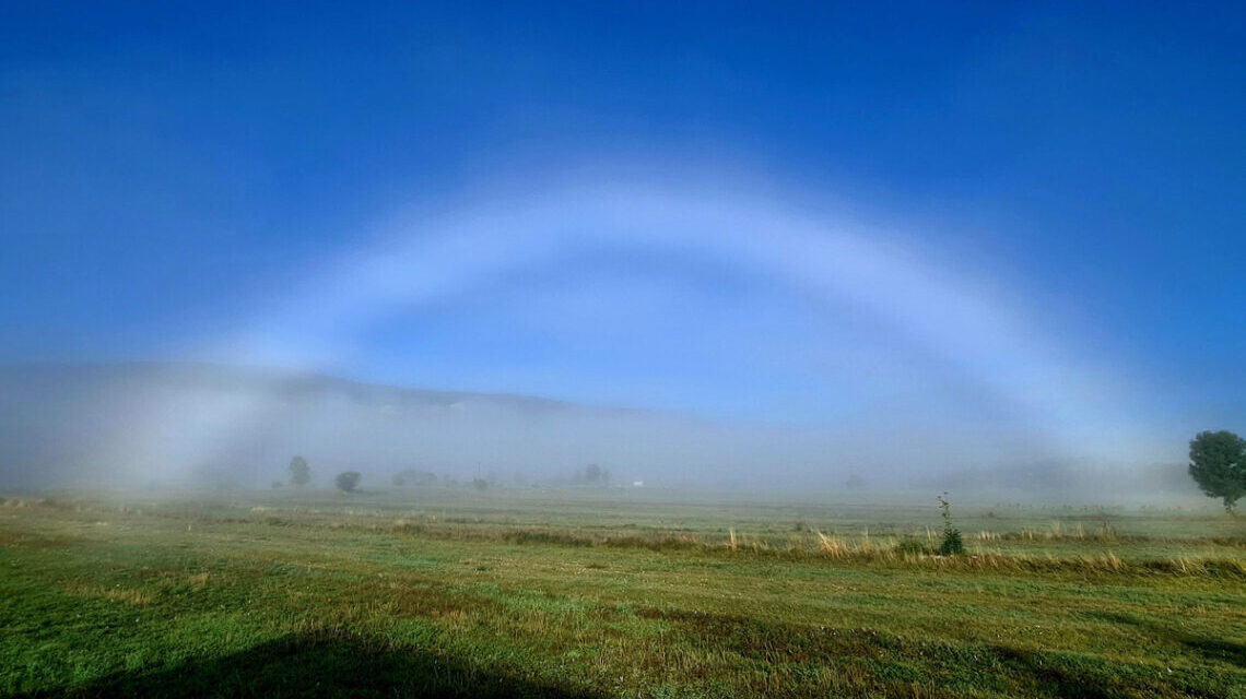 Prirodni fenomen: Rijetka maglena duga pojavila se kod Posušja