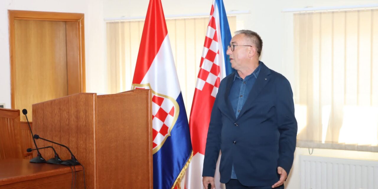 POSUŠJE: Održano izlaganje o studiji naziva”Nulto stanje bioloskih i ihtioloskih parametara jezera Tribistova”